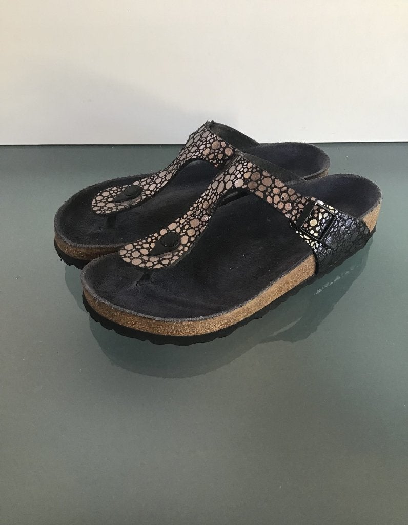 Birkenstock Gizeh 39 | zwarte slippers | Gratis verzenden, Kleding | Dames, Schoenen, Slippers, Verzenden, Zwart, Zo goed als nieuw