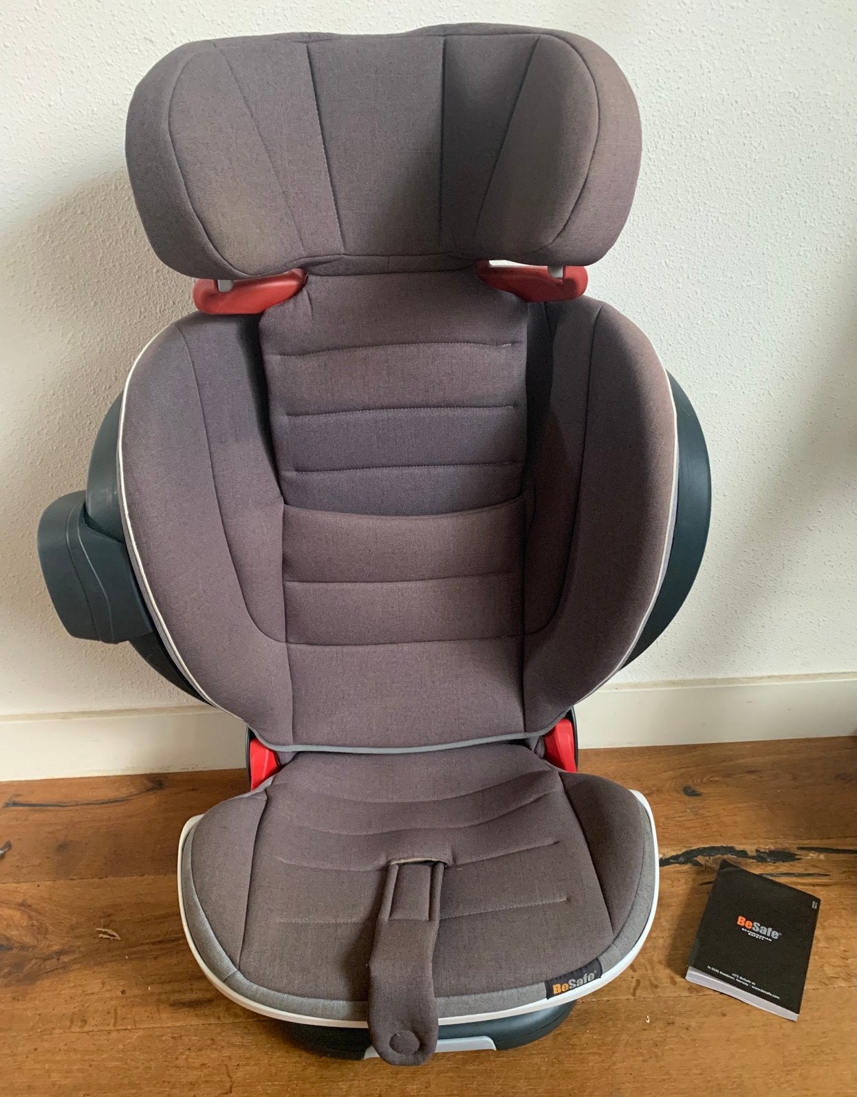 Autostoel BeSafe izi Flex fix black cab (100-150 cm), Kinderen en Baby's, Gebruikt, Verstelbare rugleuning, Isofix, Ophalen