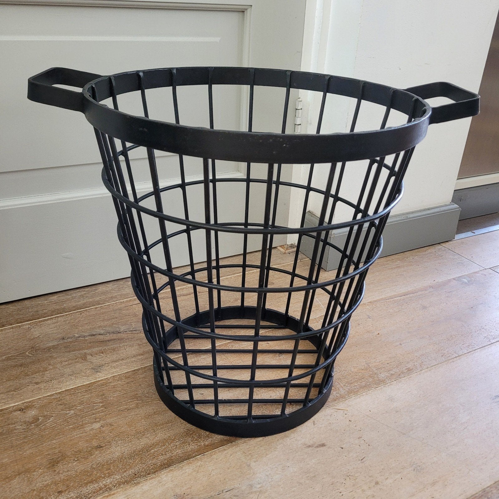 Gloednieuwe mand, Huis en Inrichting, Ophalen, Nieuw, Rond, Metaal