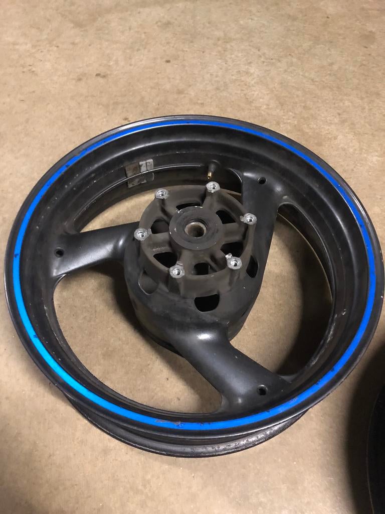 Yamaha FZR 600 R 1994-1995 wielen set, Gebruikt, ., Ophalen of Verzenden, .
