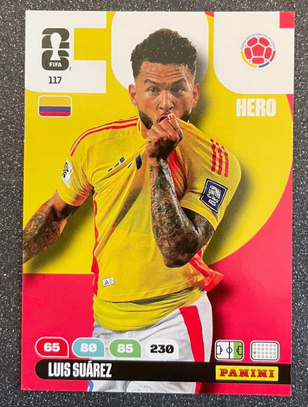 Panini WORLD CUP 2026    SUÁREZ    COLOMBIA, Verzenden, Zo goed als nieuw, Plaatje