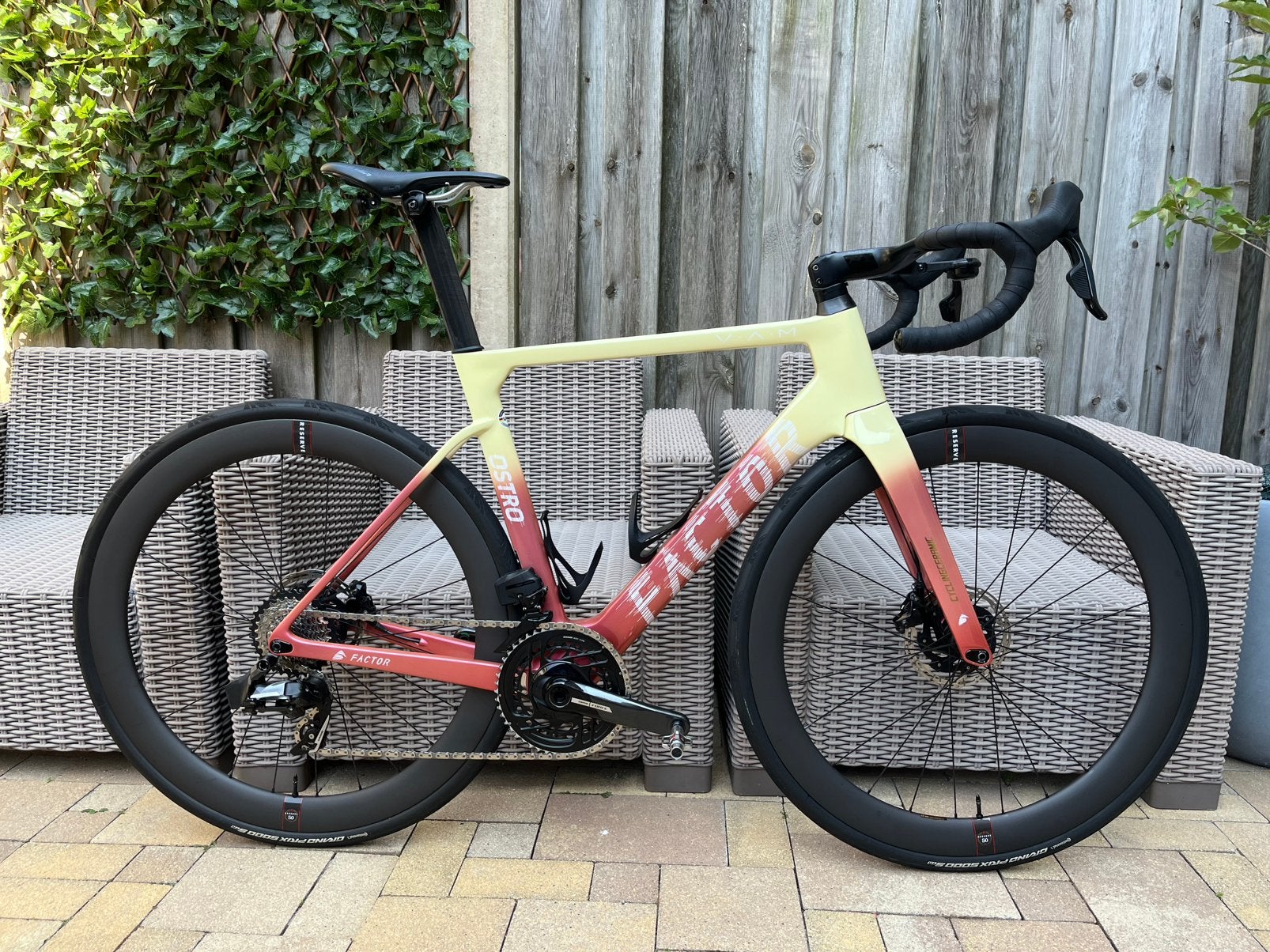 Factor Ostro VAM Sram Force AXS maat 54, Overige merken, Carbon, Ophalen of Verzenden, Zo goed als nieuw