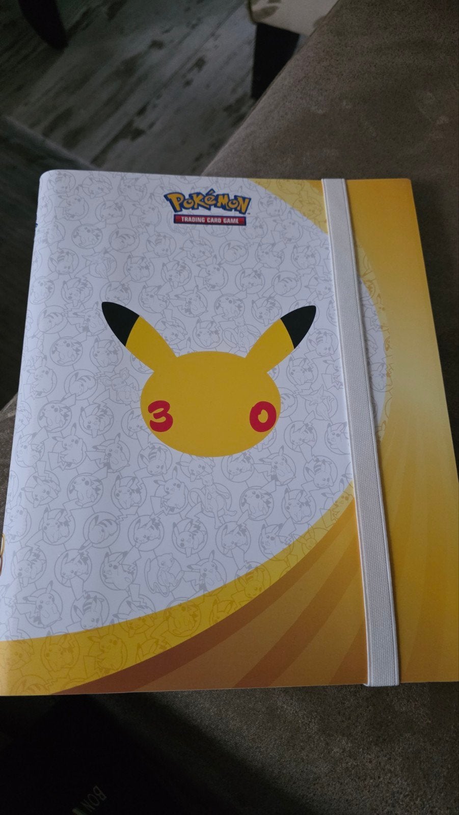 Pokémon Celebrations 30th Jubileum Kaarten + Map, Ophalen of Verzenden, Zo goed als nieuw, Meerdere kaarten, Foil