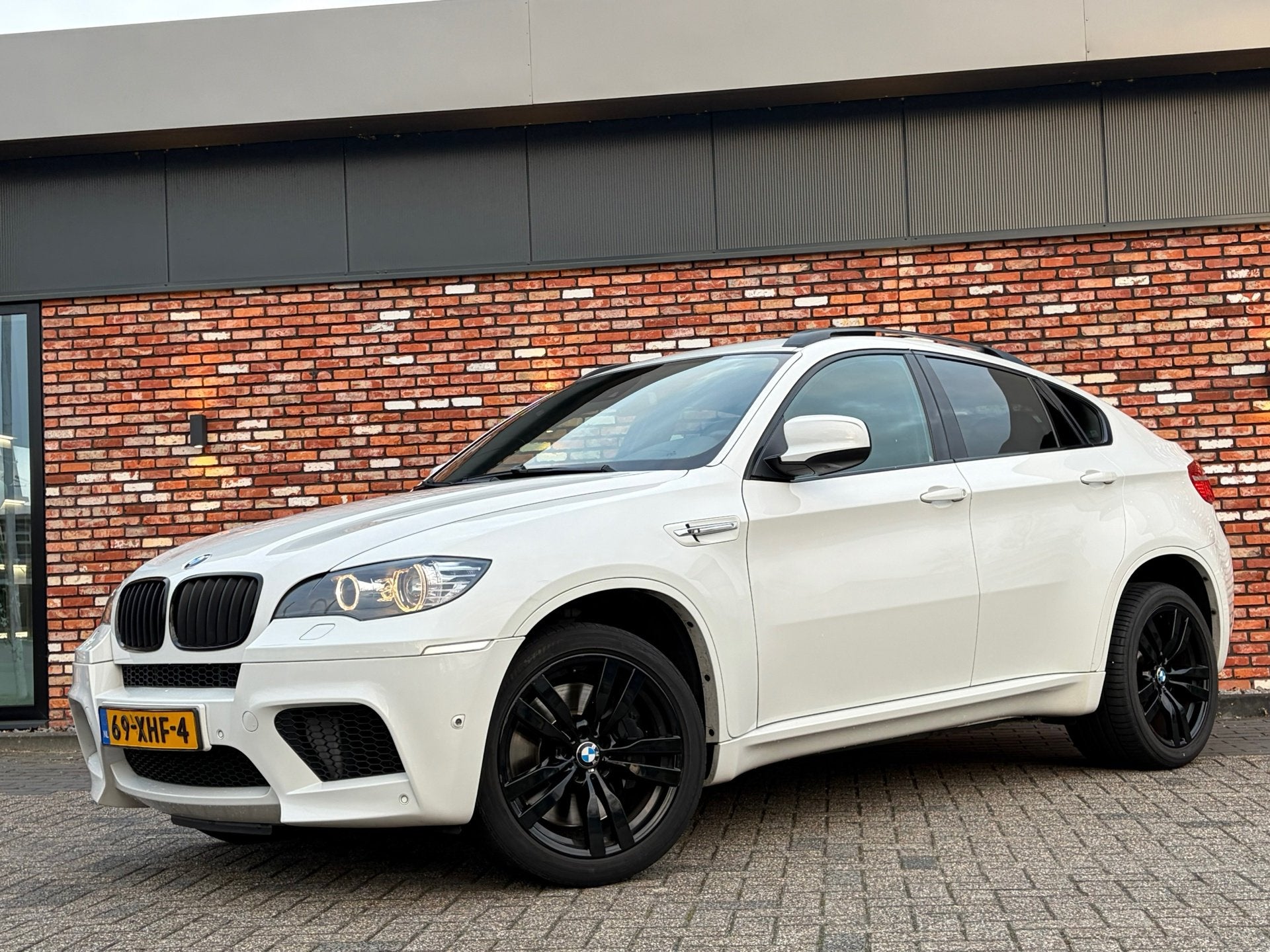 BMW X6 4.4i M 555PK Pano HUD Stoelverw+Ventilatie Leder Led, Auto's, Automaat, Euro 5, Gebruikt, Lichtsensor