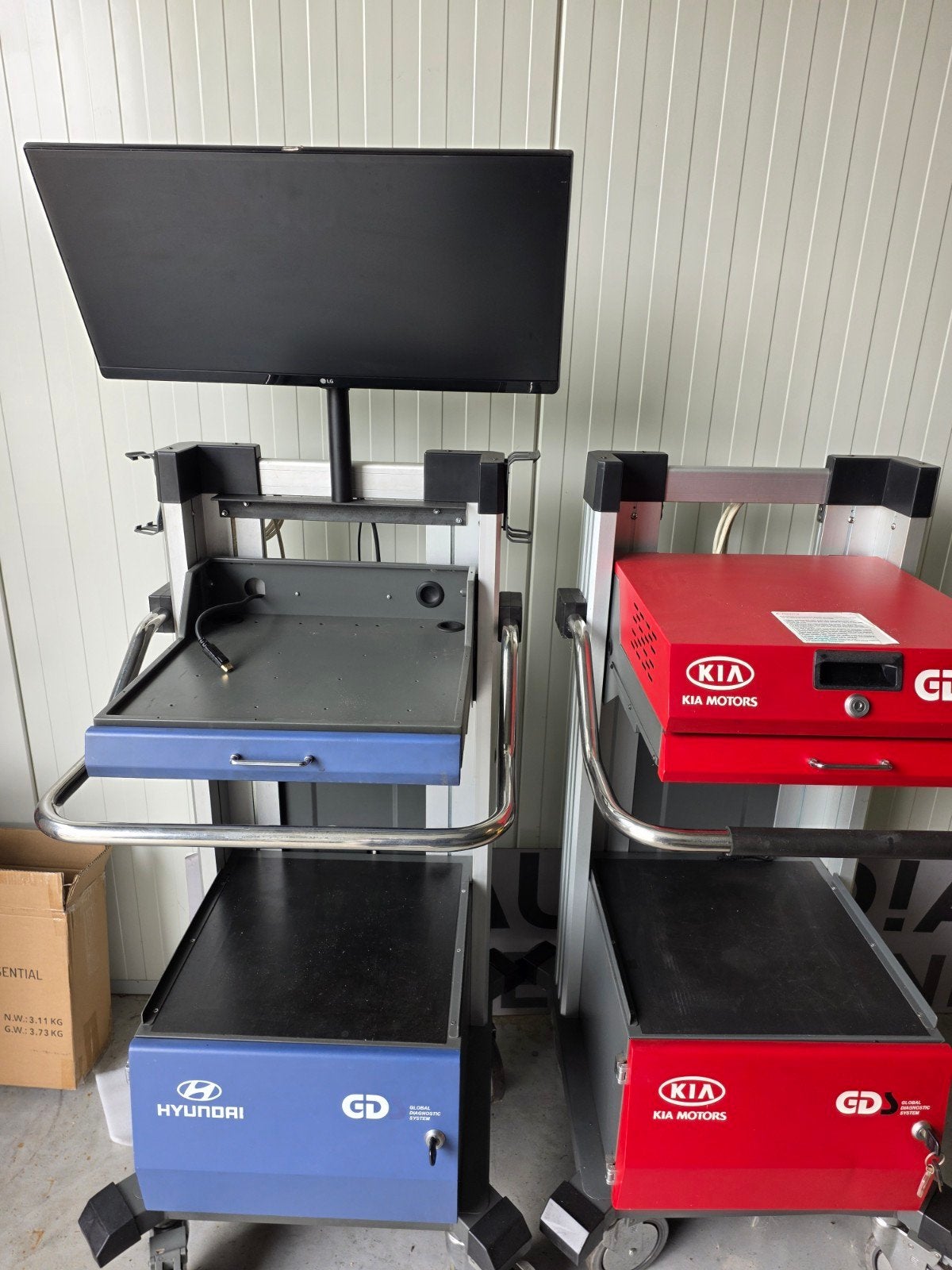 Diagnose trolley Hyundai & Kia, Ophalen, Zo goed als nieuw
