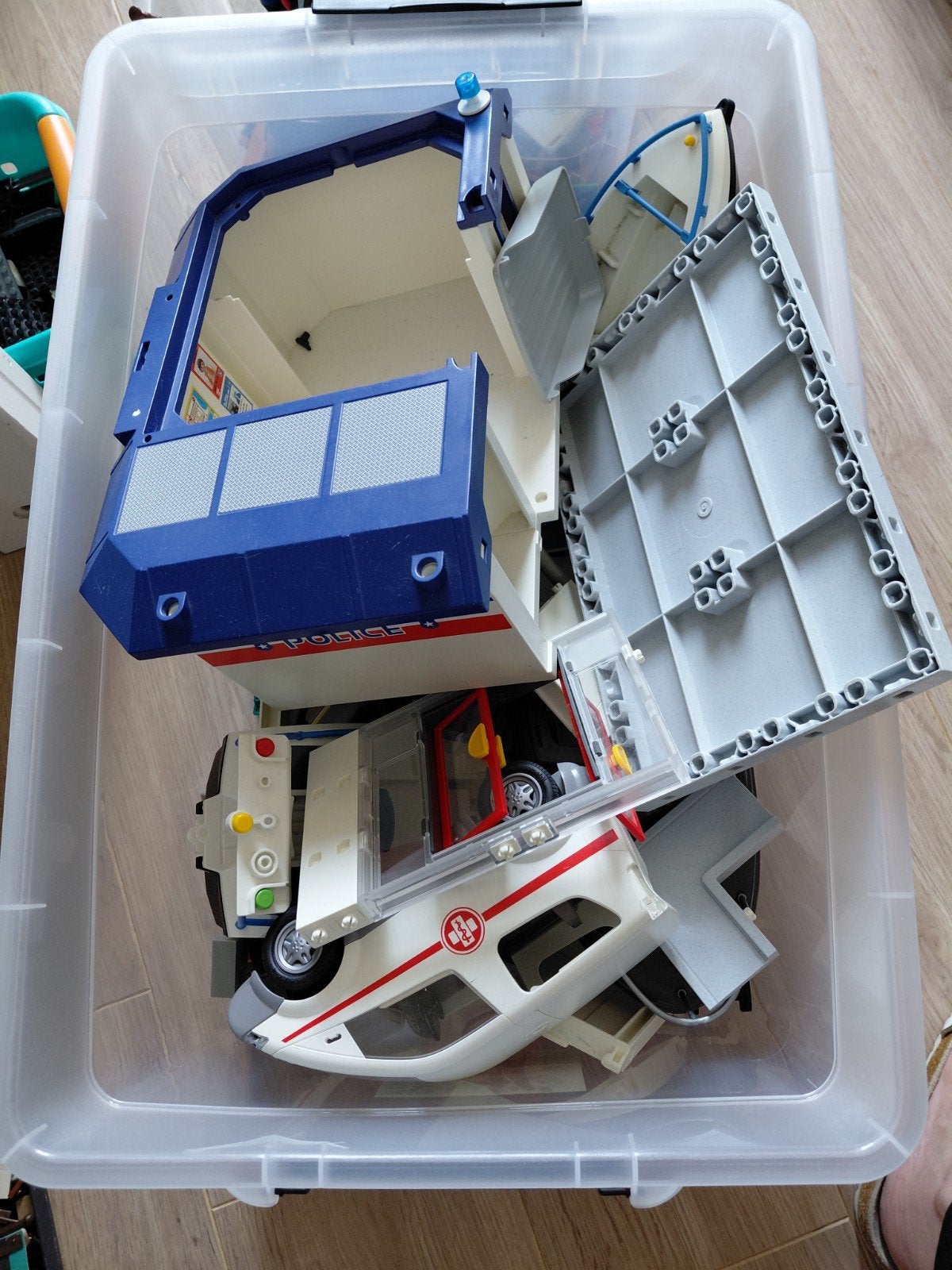 Playmobil ziekenhuis, politie spullen, Kinderen en Baby's, Ophalen, Gebruikt, Gebouw, Complete set