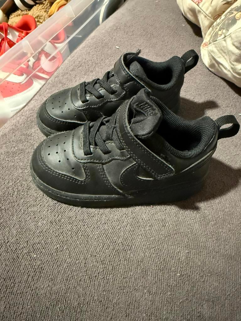 Nike Court Borough Low maat 25, Ophalen of Verzenden, Zo goed als nieuw, Jongen of Meisje, Schoenen