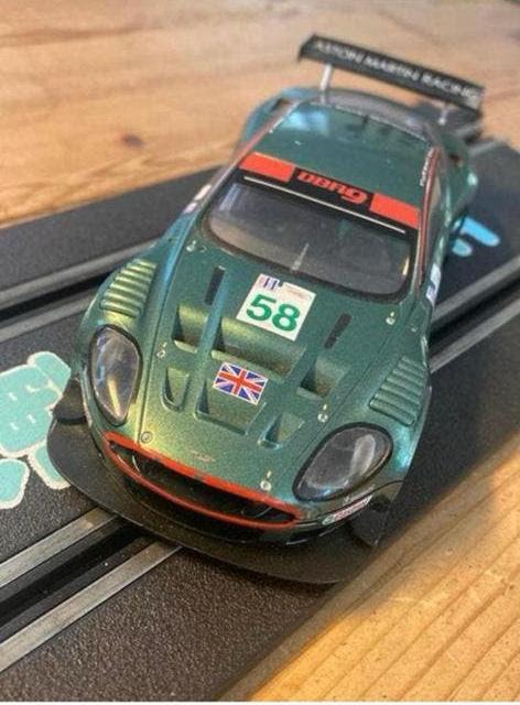 Hornby Aston Martin DBR9 1/32, Kinderen en Baby's, Speelgoed | Racebanen, Ophalen of Verzenden, Gebruikt, Elektrisch, Overige merken