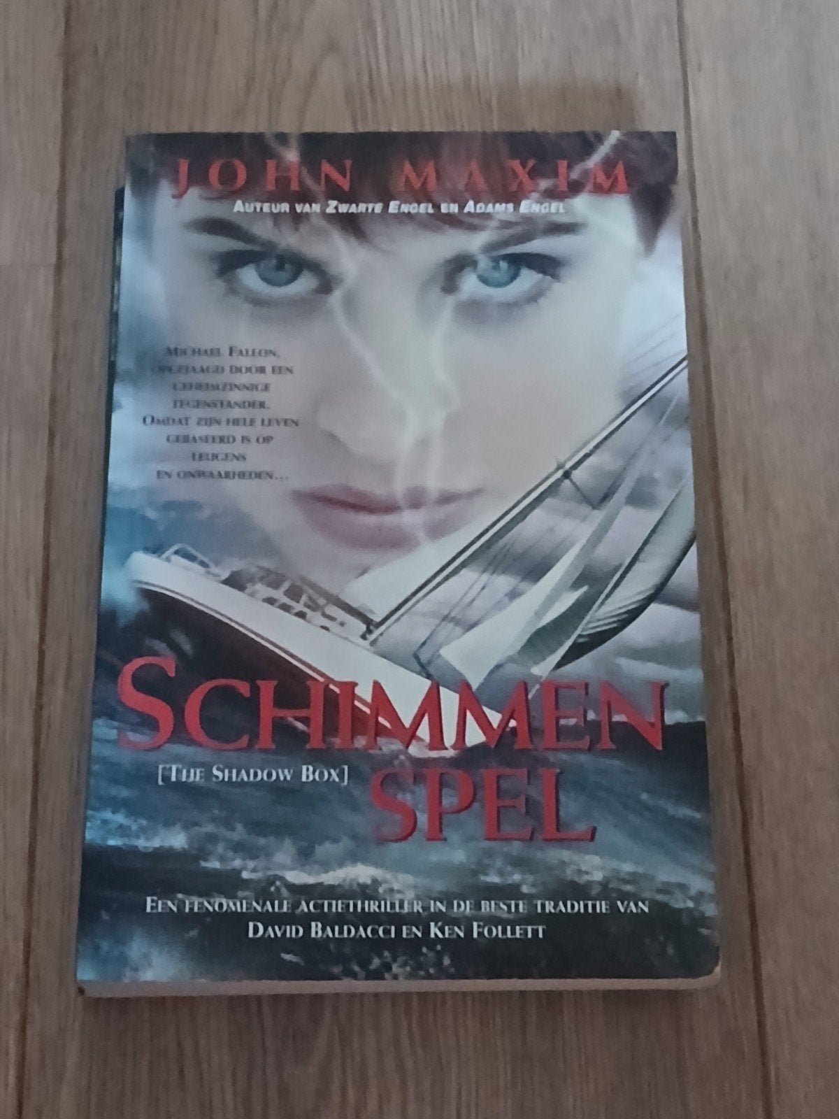 John Maxim - Schimmenspel, Ophalen of Verzenden, Zo goed als nieuw, J. Maxim