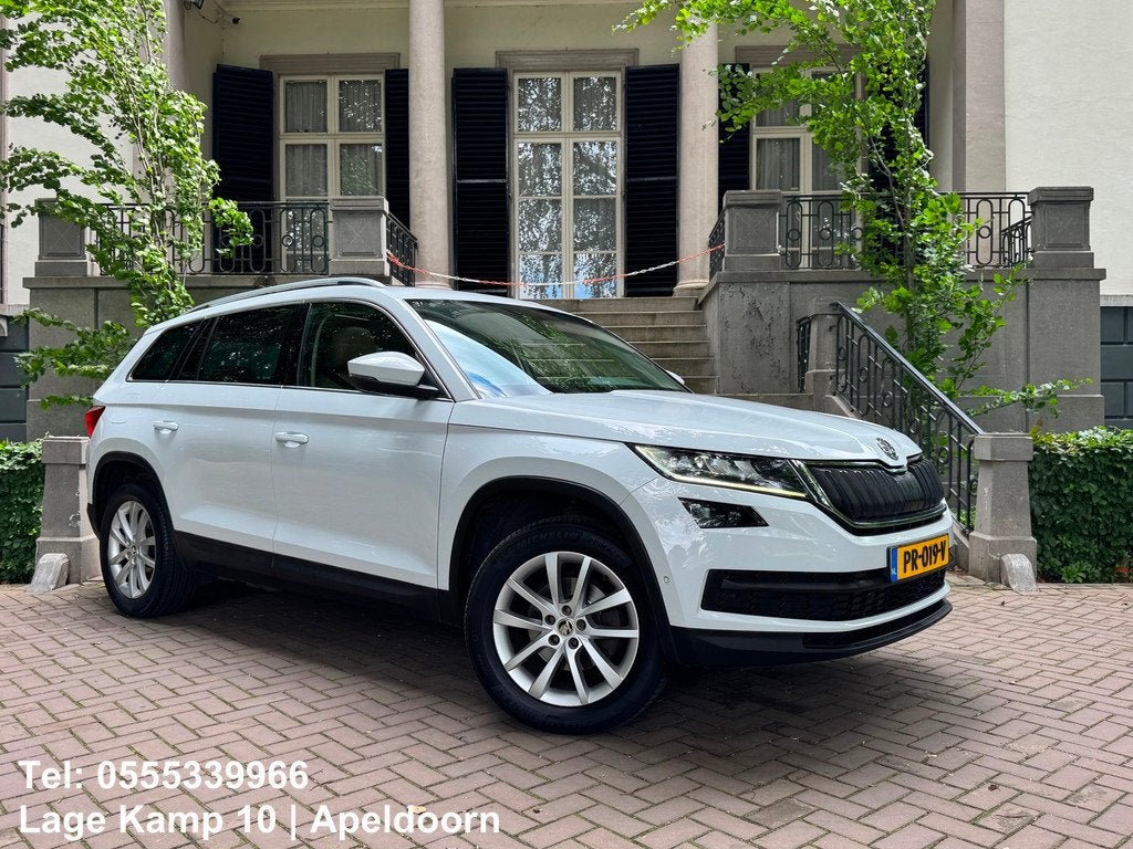 Skoda Kodiaq 1.4 TSI Style Business Pano Leder Xenon Navi Ca, Auto's, Skoda, 4 cilinders, 150 pk, Kodiaq, Onderhoudsboekje