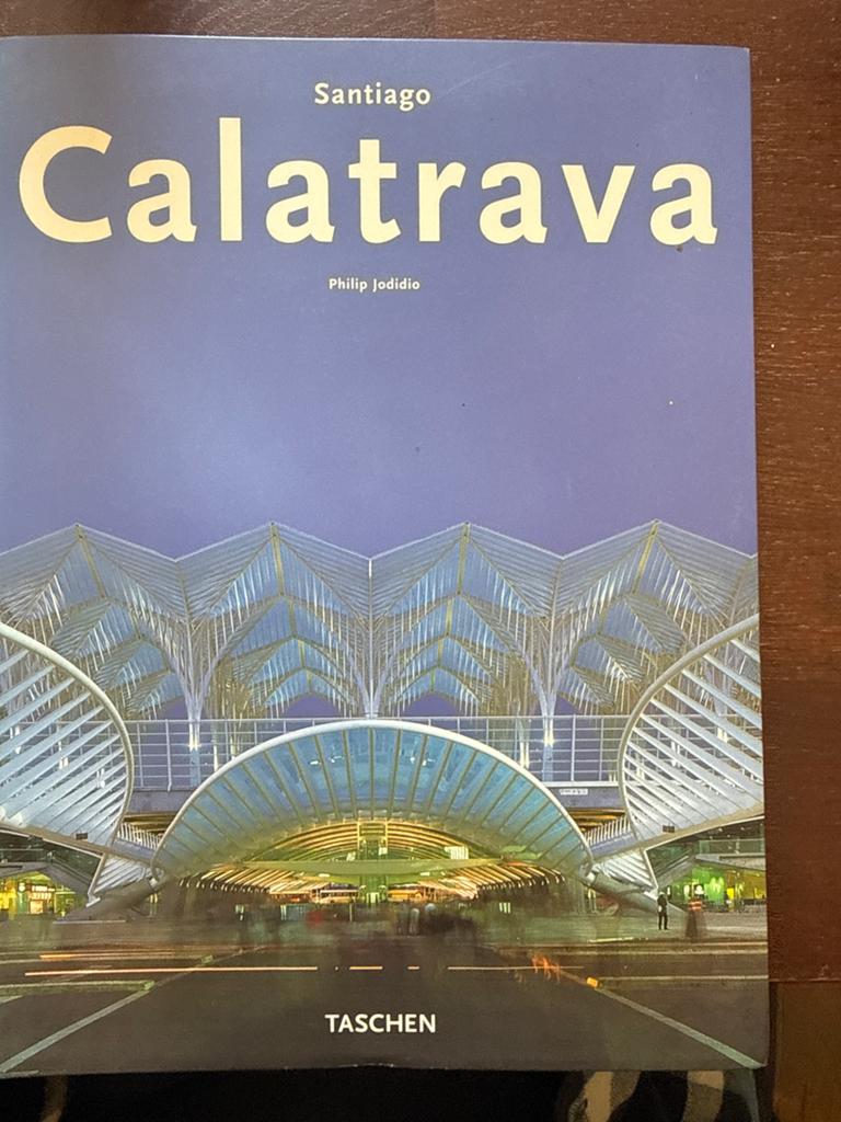 Santiago Calatrava - Architectuur Boek (Taschen), Ophalen of Verzenden, Gelezen, Architecten