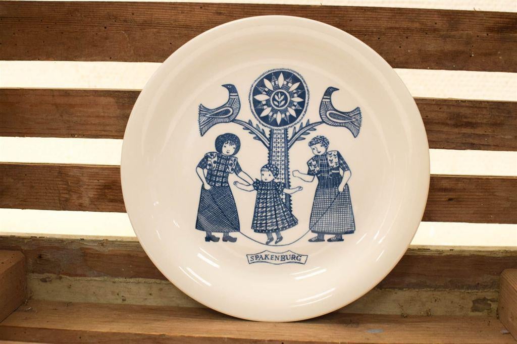 Royal sphinx porseleinen klederdracht bord Spakenburg 43993, Gebruikt, Ophalen of Verzenden, Bord(en), Wedgwood
