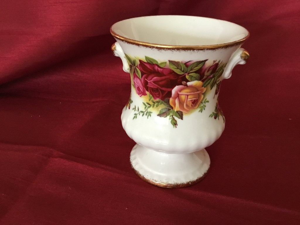 Royal Albert OLD COUNTRY ROSE LEPELVAASJE, Ophalen of Verzenden