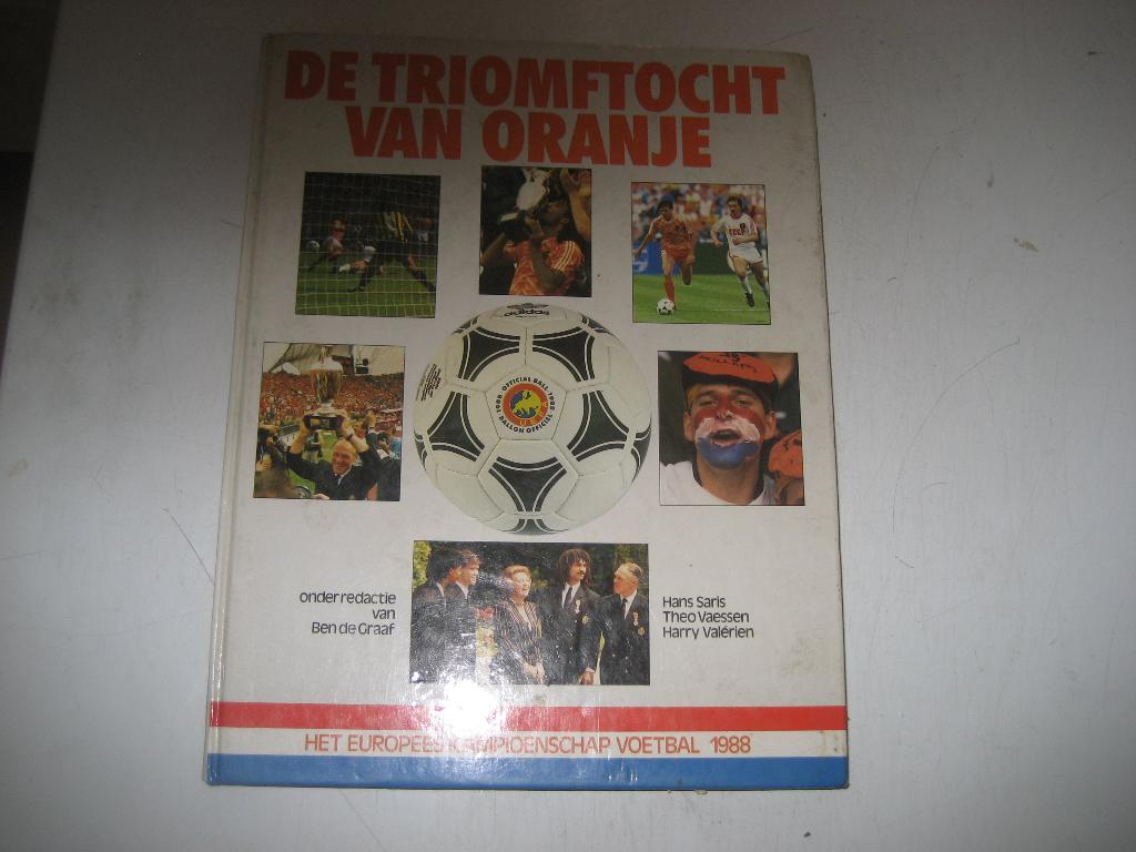 ek 1988 oranje boek, Ophalen, Gelezen, Balsport