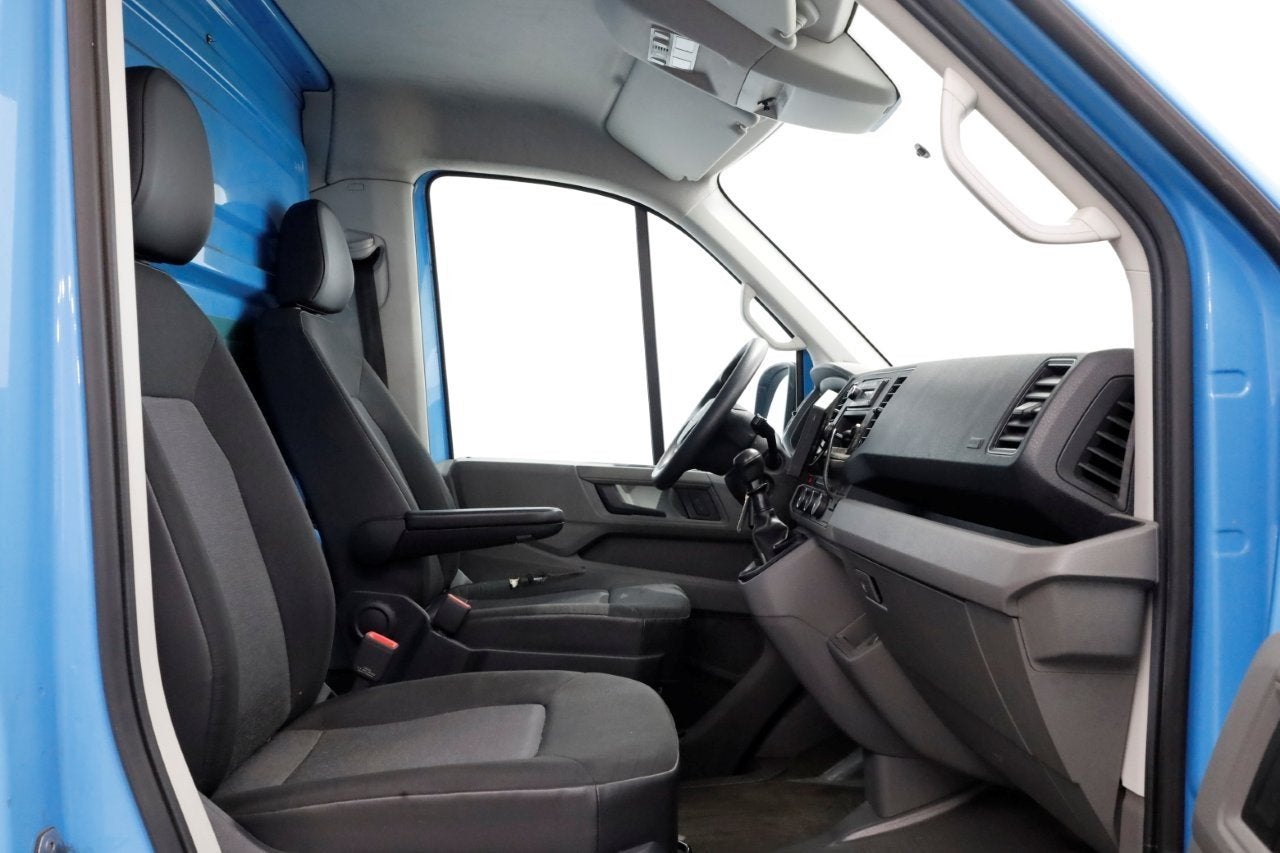 Volkswagen Crafter 35 2.0 TDI E6 Bakwagen met achterdeuren 2, Voorwielaandrijving, Dealer onderhouden, Gebruikt, 4 cilinders