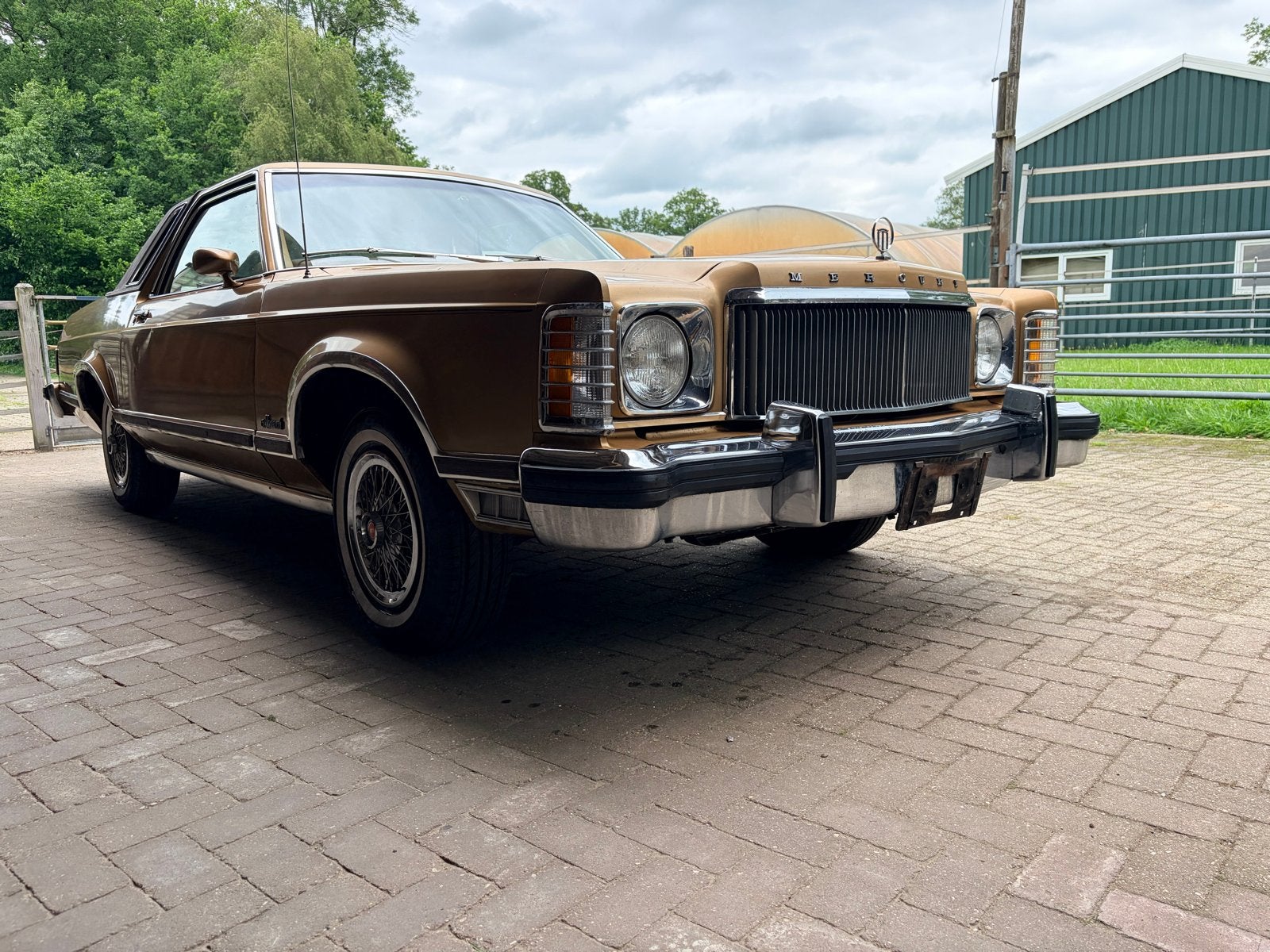 MONARCH ghia 1977, Inruil mogelijk., Auto's, Automaat, Achterwielaandrijving, Bruin, Leder