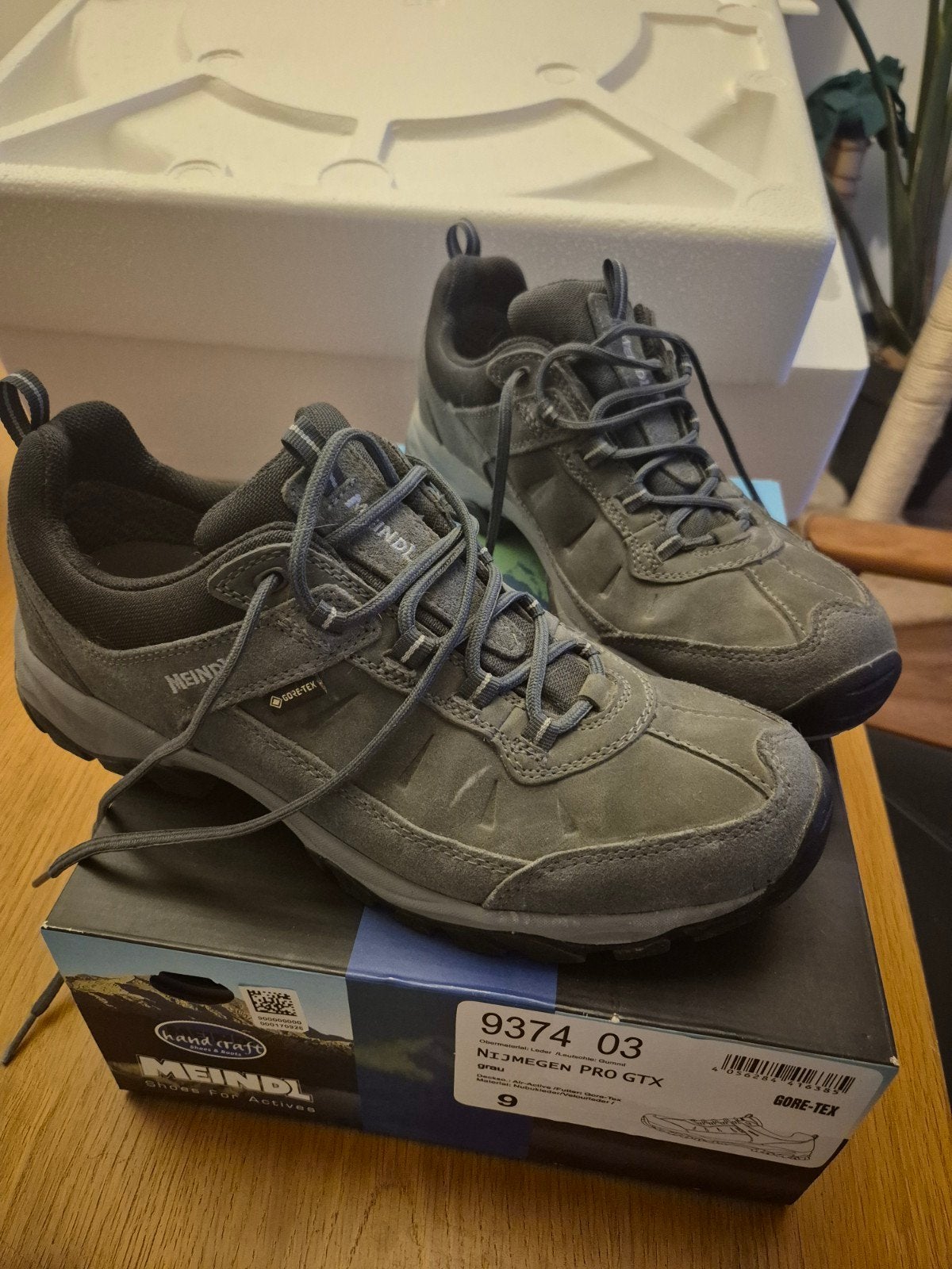 Meindl Nijmegen pro GTX maat 43, Sport en Fitness, Ophalen, Zo goed als nieuw, Schoenen