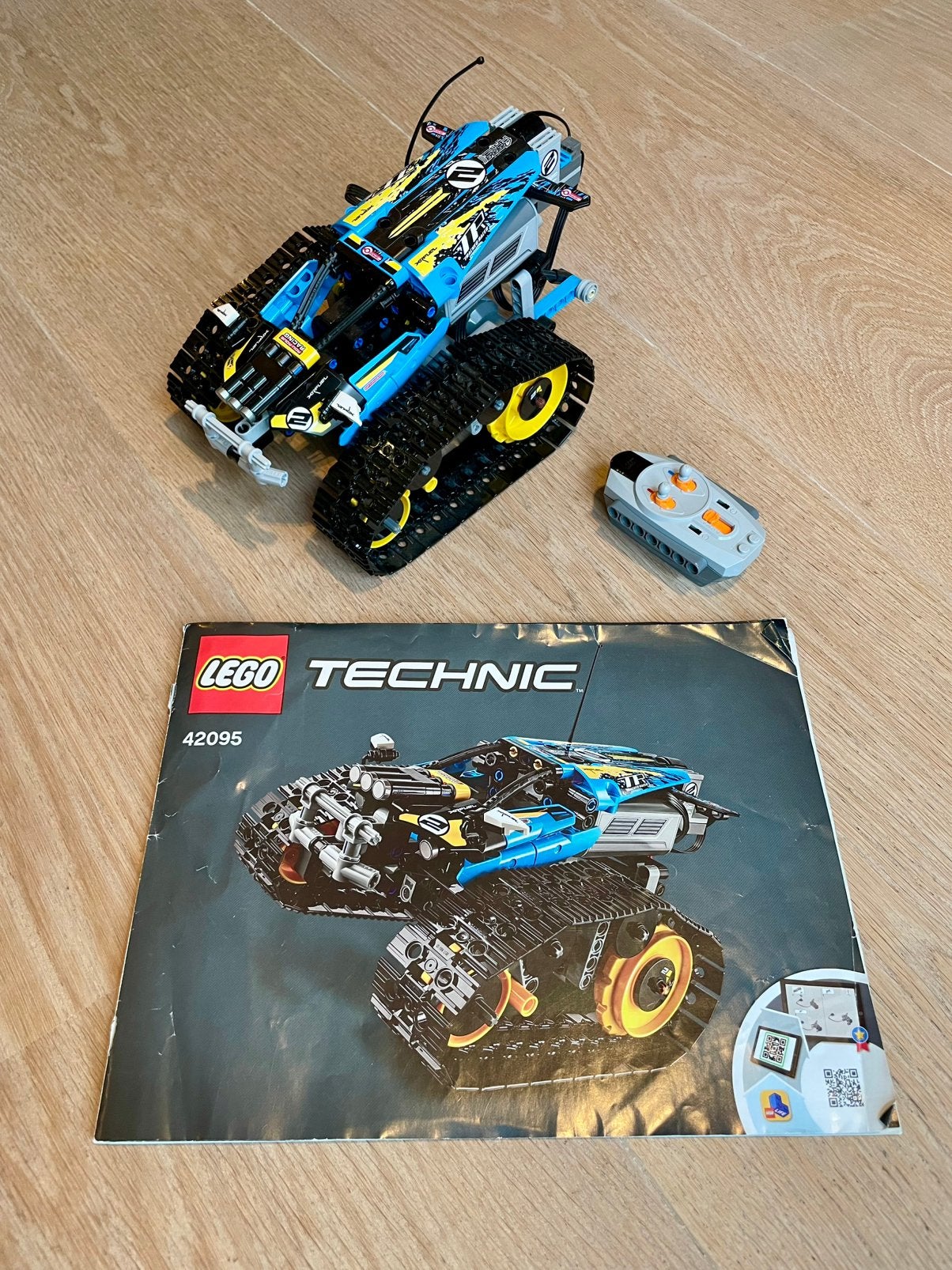 LEGO Technic 42095 RC Stunt Racer met afstandsbediening, Gebruikt, Lego, Ophalen of Verzenden, Complete set