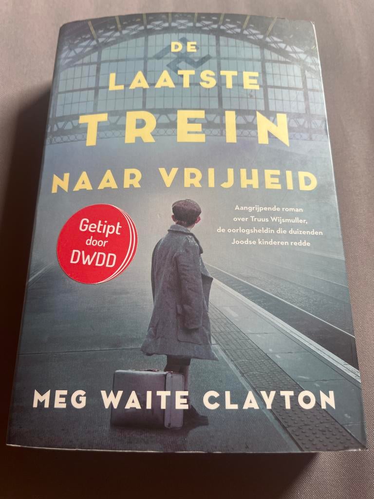 De Laatste Trein naar Vrijheid - Meg Waite Clayton, Boeken, Ophalen of Verzenden, Zo goed als nieuw, Nederland