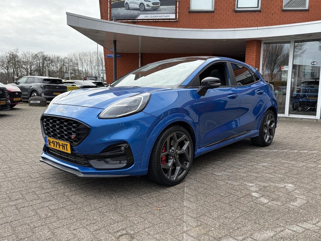 Ford Puma 1.5 EcoBoost ST-X Winterpakket Panoramadak, Voorwielaandrijving, Blauw, Leder en Stof, Bedrijf