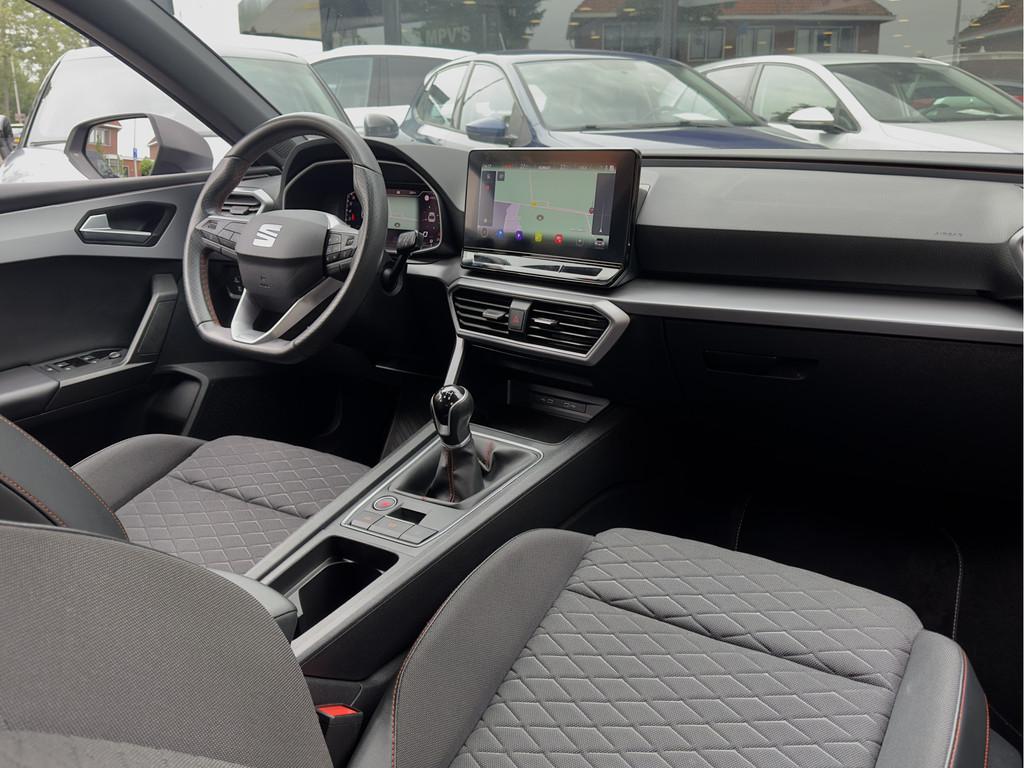 SEAT Leon 1.0 TSI FR LAUNCH EDITION 95D.KM! LEDER NAVI DIGI-, Gebruikt, Euro 6, Leon, Leder en Stof