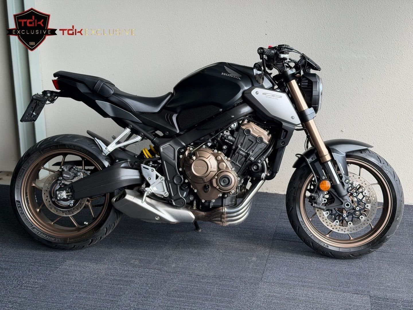 HONDA CB 650 R TOPSTAAT!  (CB650R CBR 1000 750 hornet cafe), 4 cilinders, 649 cc, Bedrijf, Meer dan 35 kW