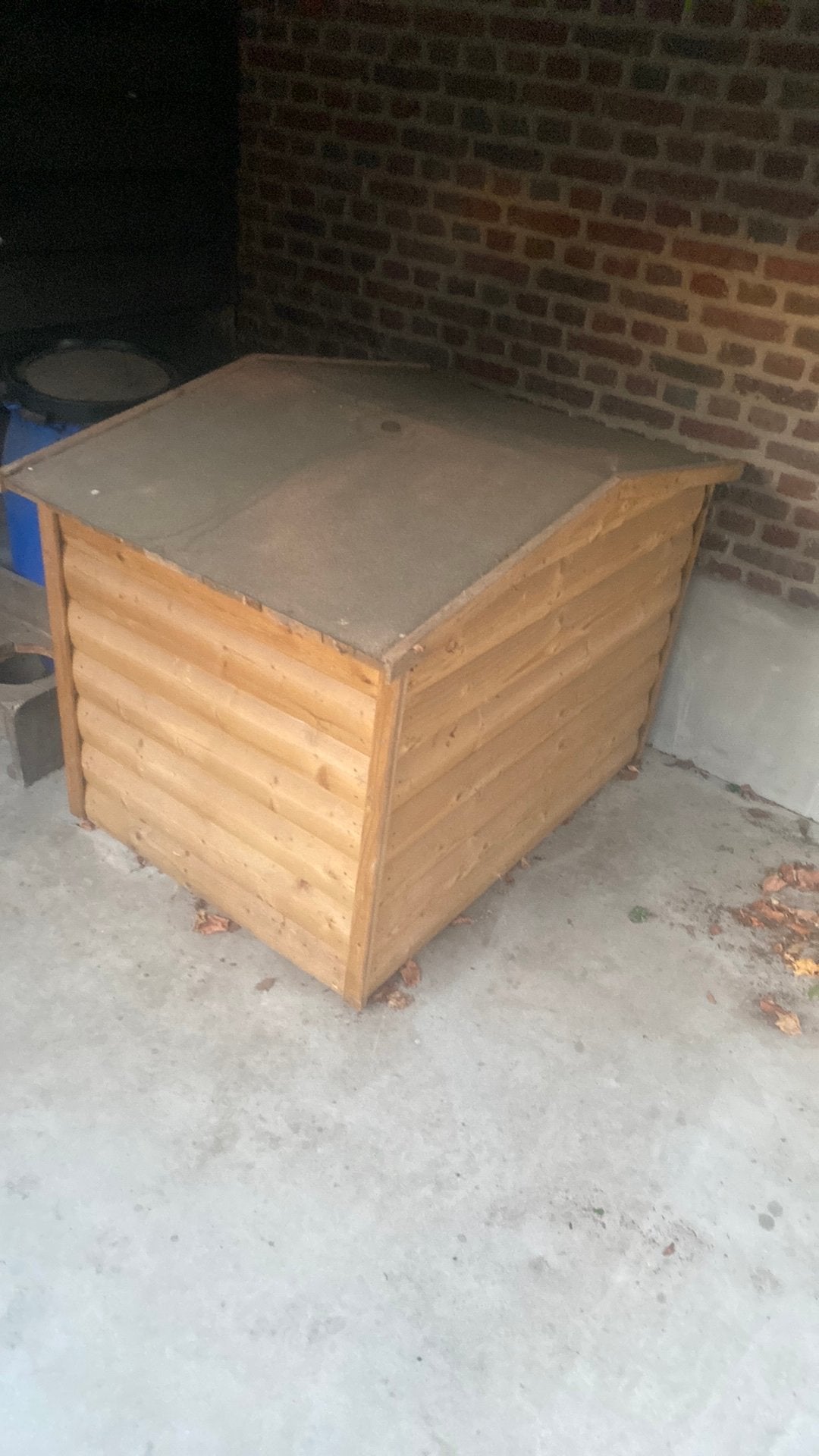 Hondenhok., Ophalen, Zo goed als nieuw, Hout
