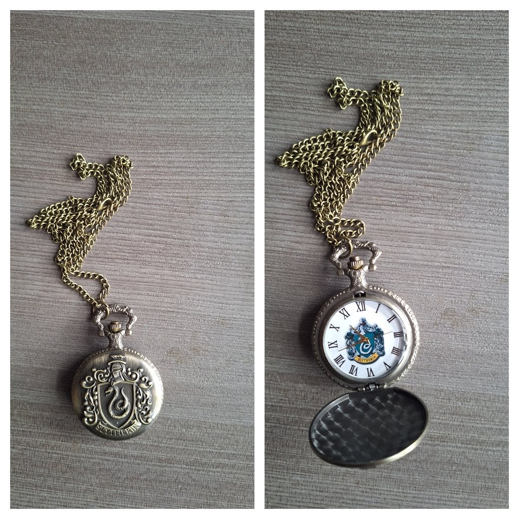 zakhorloge met ketting uit harry potter  ravenclaw/slytherin, Ophalen of Verzenden, Nieuw, Overige typen