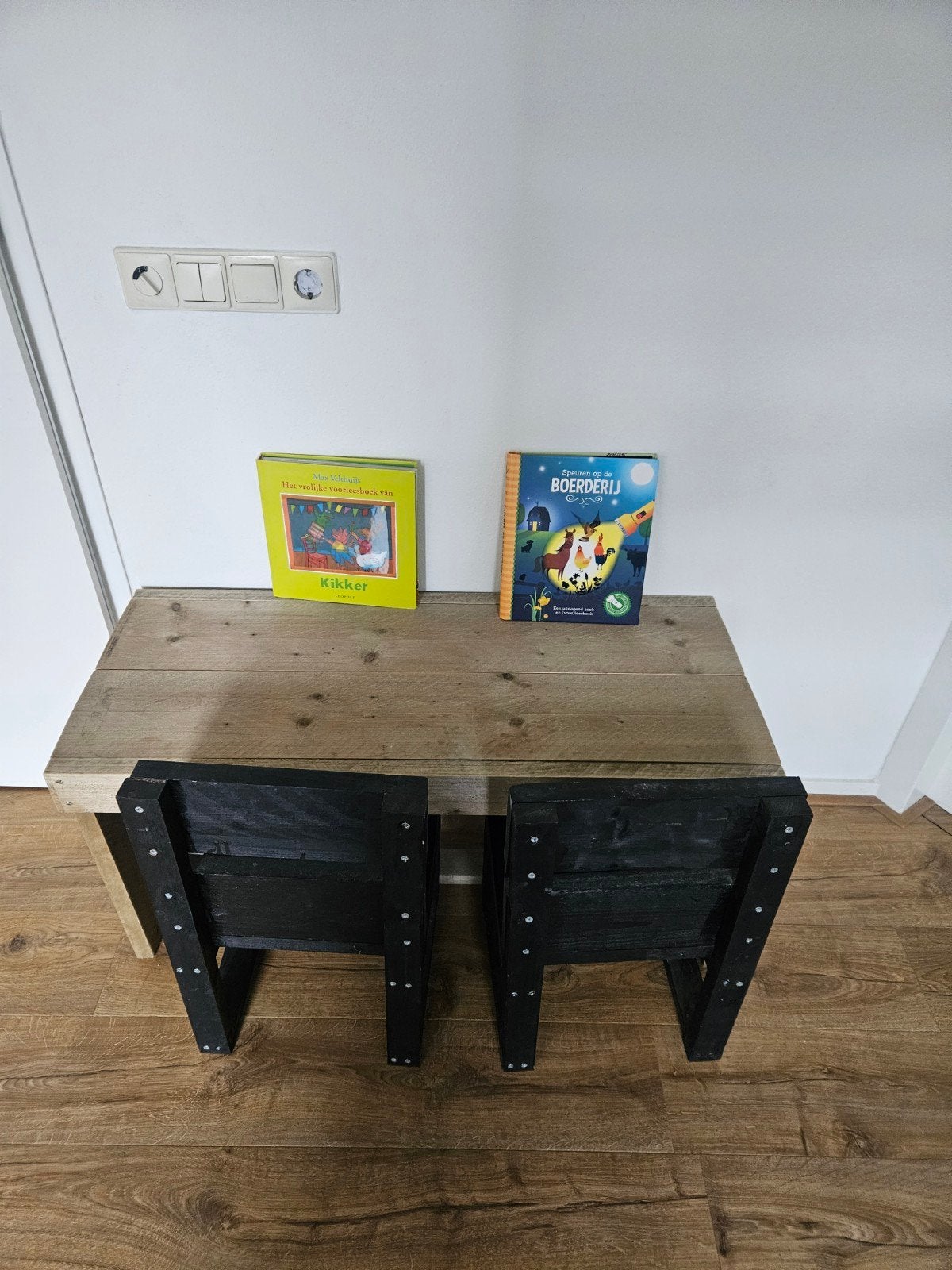 Mooie houten kinderset, Ophalen, Zo goed als nieuw, Tafel(s) en Stoel(en)