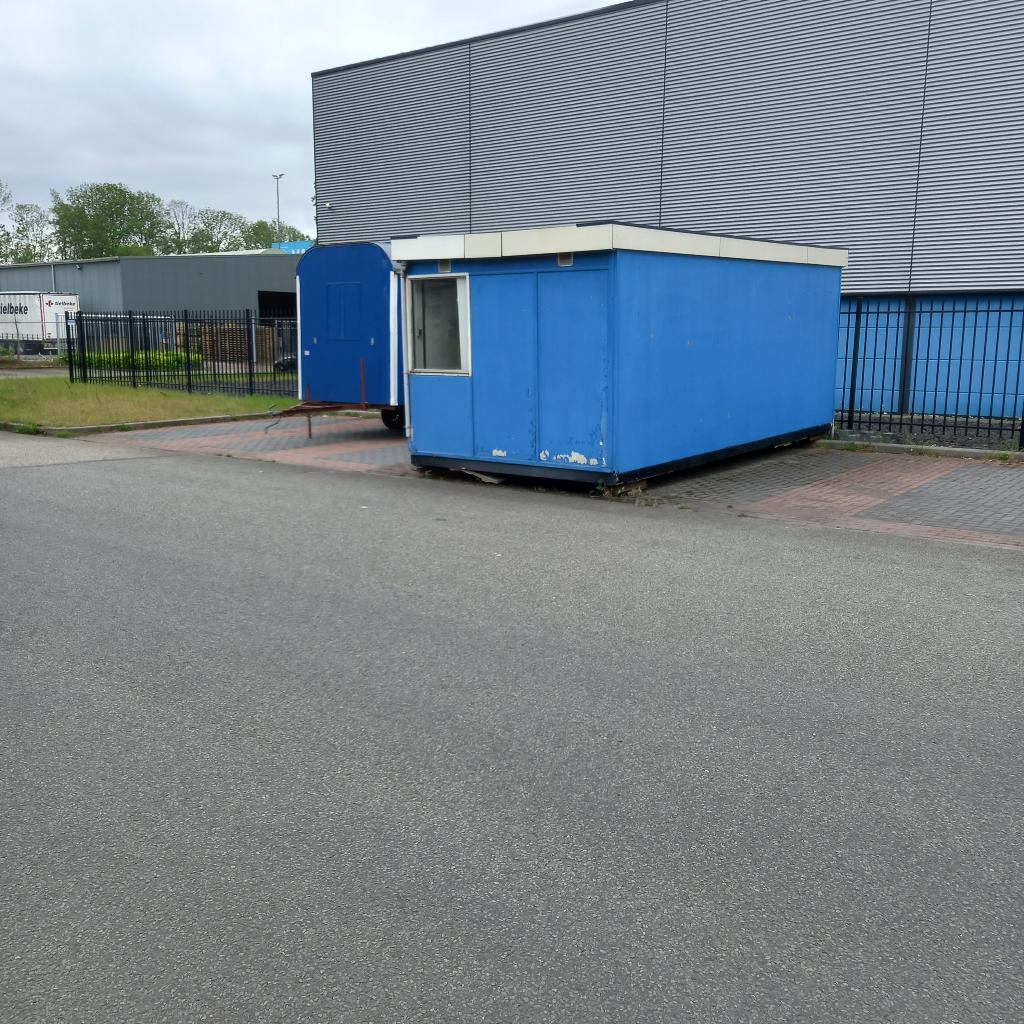 tekoop derectie keet, Ophalen