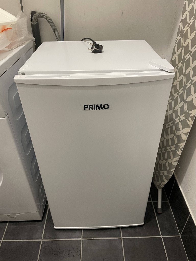 Primo vriezer / deep freezer, Witgoed en Apparatuur, Vriezers en Diepvrieskisten, Minder dan 60 cm, Zo goed als nieuw, Vrijstaand