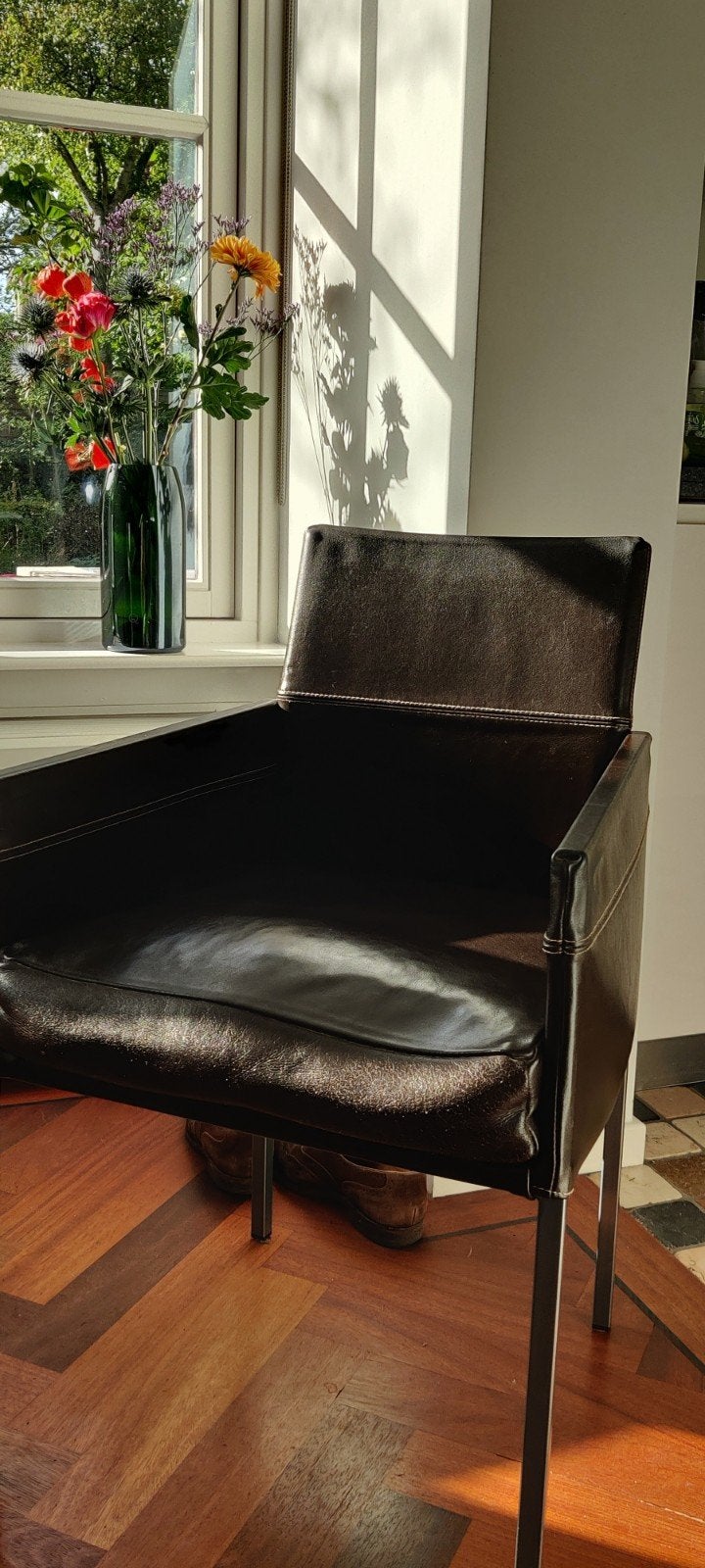 6 KFF eettafel stoelen met armleuning donkerbruin leer, Ophalen, Gebruikt, Minder dan 75 cm, Leer