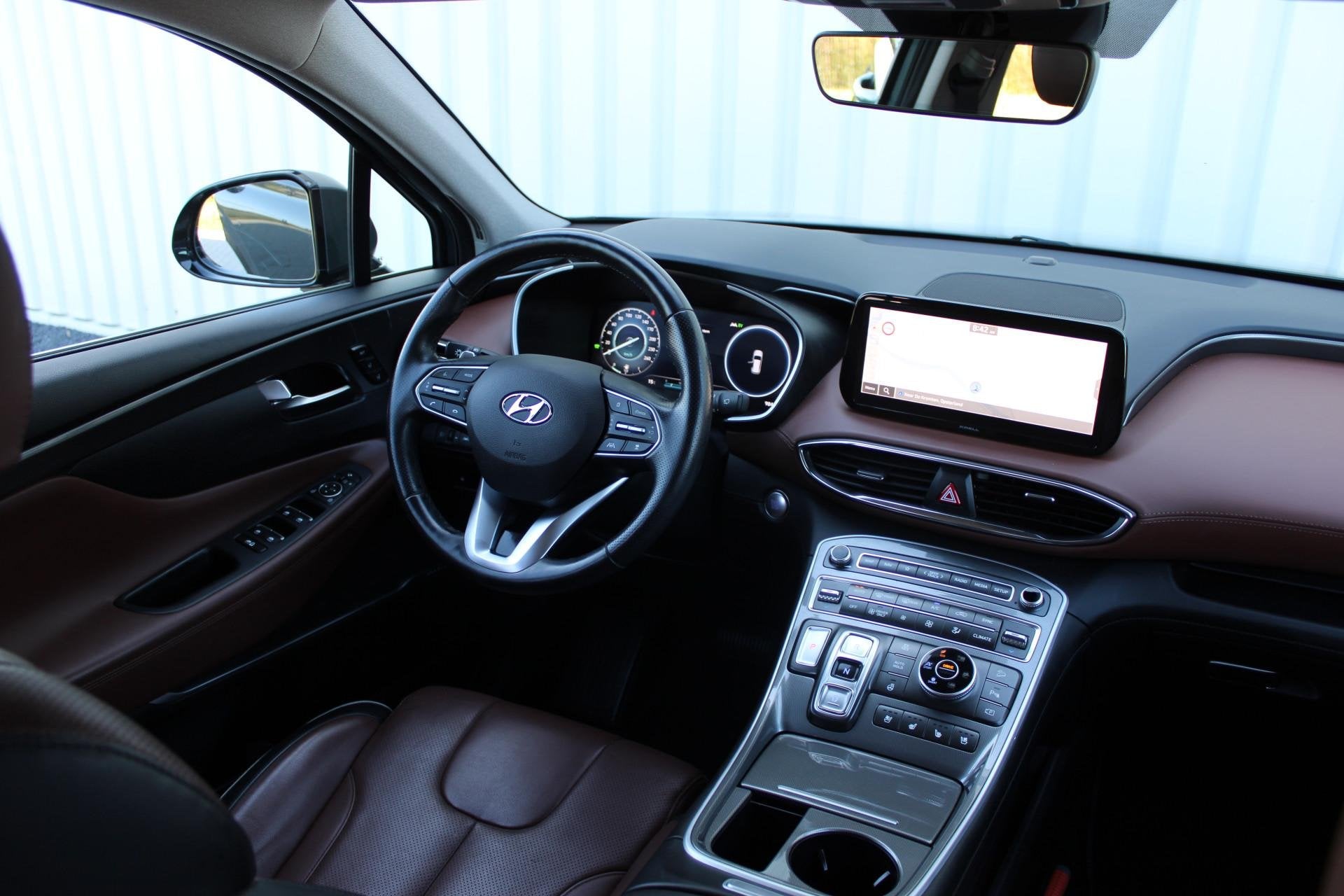 Hyundai Santa Fe 1.6 T-GDI PHEV Premium 4WD | Incl. 12 maand, Automaat, Santa Fe, Gebruikt, Euro 6