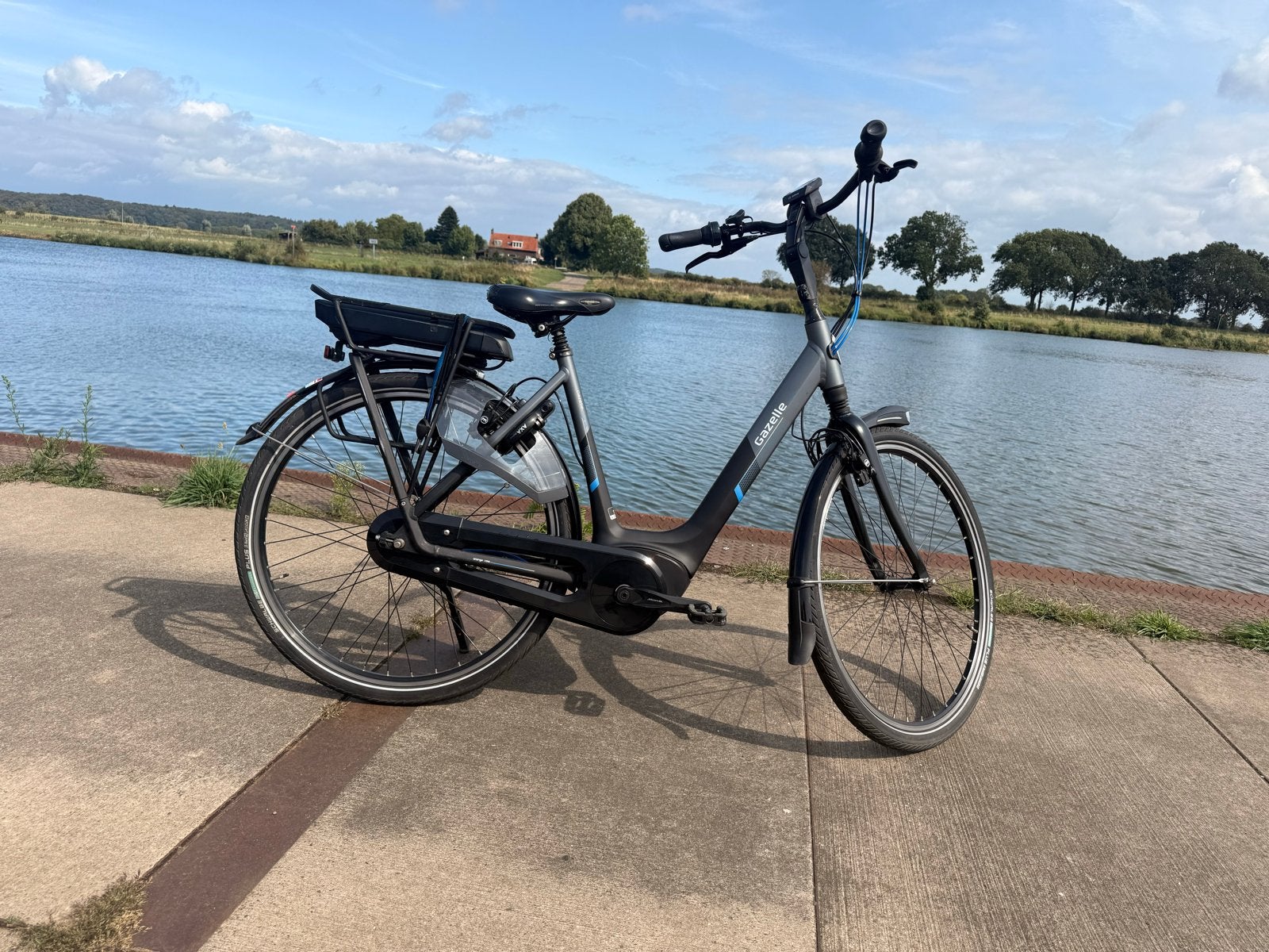 Gazelle Orange C310 met Bosch Active Line Plus en Enviolo, Fietsen en Brommers, Elektrische fietsen, Ophalen of Verzenden, Zo goed als nieuw
