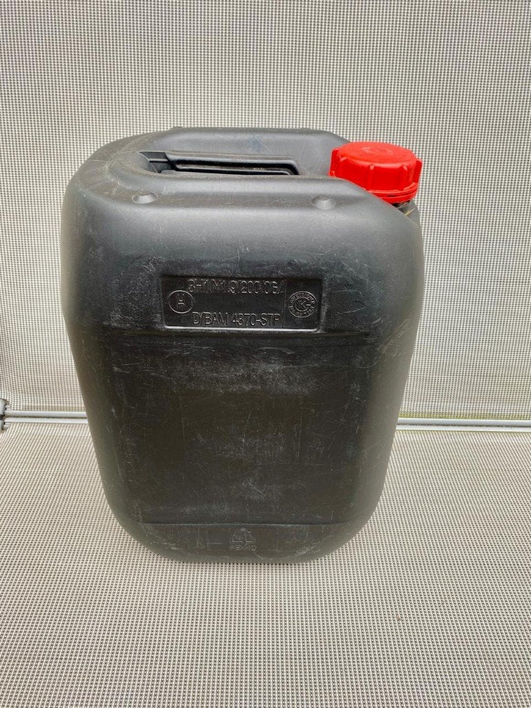 Jerrycan 20 Liter Vloeistoftank Benzinekan, Auto-onderdelen, Brandstofsystemen, Ophalen of Verzenden, Gebruikt