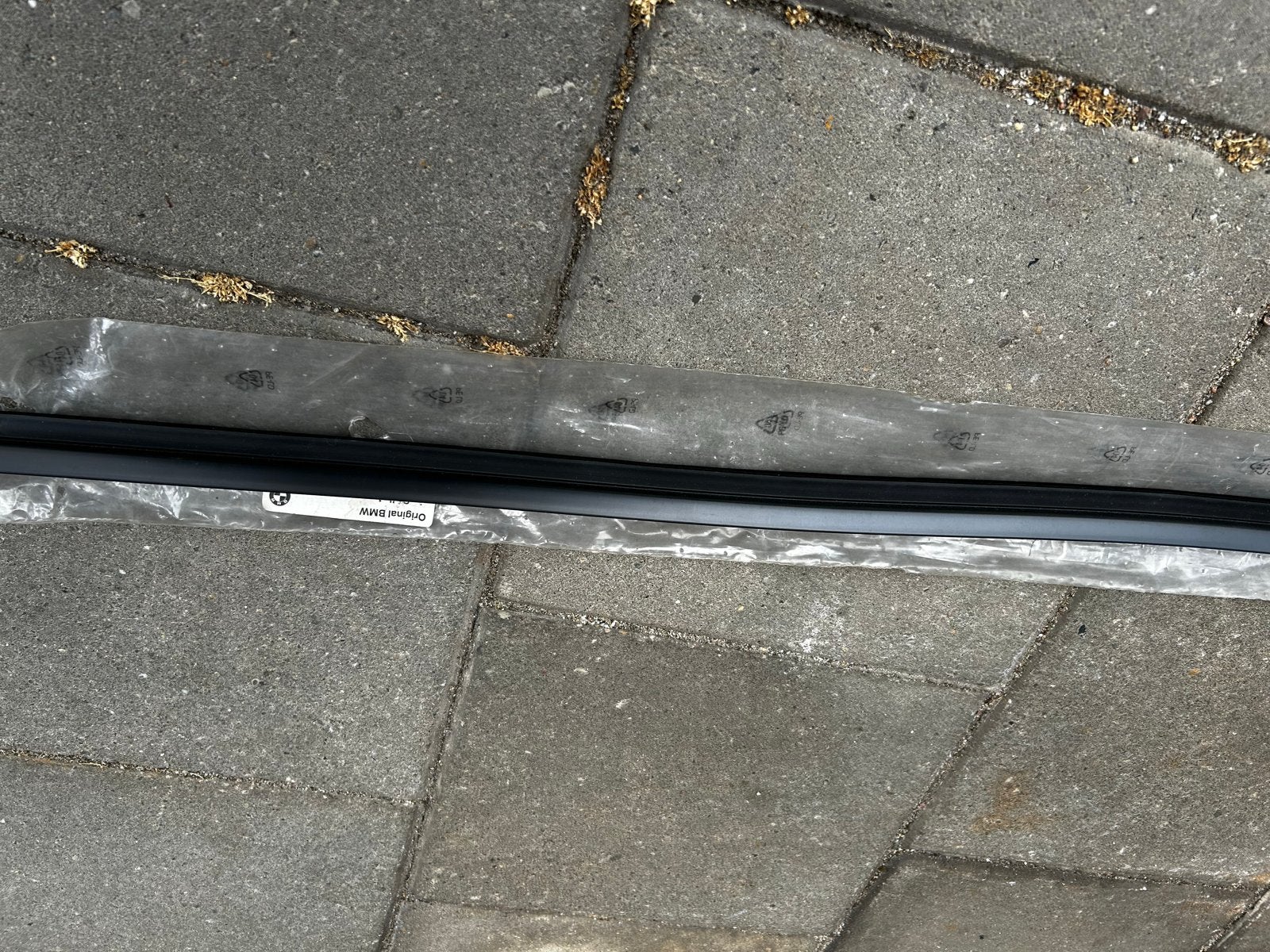 BMW E39 Originele Raamlijst shadow line! 51218159820, Auto-onderdelen, Ruiten en Toebehoren, Ophalen of Verzenden, Nieuw, BMW
