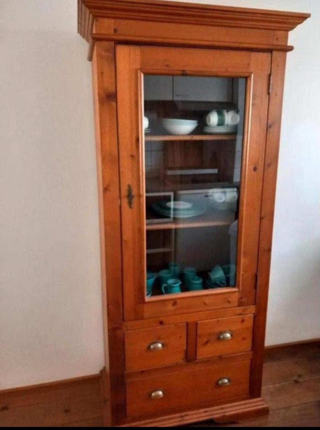 Puntgaaf Servieskast / buffetkast van oud geloogd grenen, Huis en Inrichting, Ophalen, Zo goed als nieuw, 25 tot 50 cm, 150 tot 200 cm