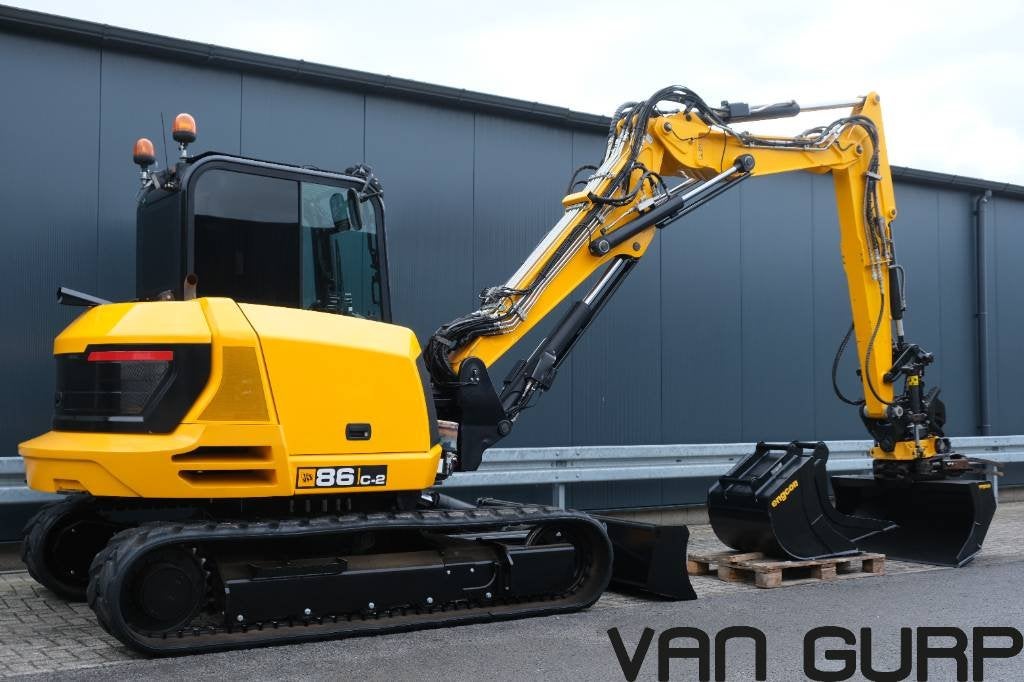 JCB 86 C-2 | Engcon EC209 | full option | 2021 | 2430h, Graafmachine