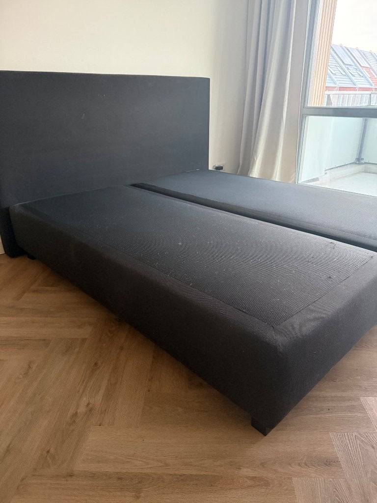 Beter Bed Karlsson Boxspring 180 x 200 incl. matras & topper, Ophalen, Kleur: Antraciet, Gebruikt, Overige kleuren