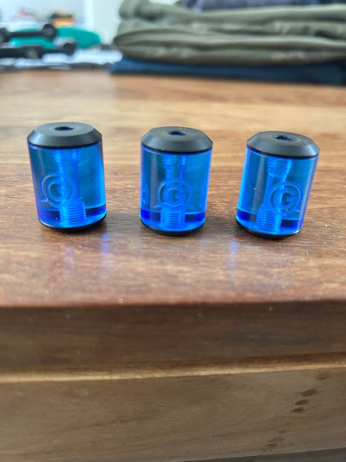 Set van 3 blauwe Geert Ooms shadow chaser bobbins, Ophalen of Verzenden, Zo goed als nieuw