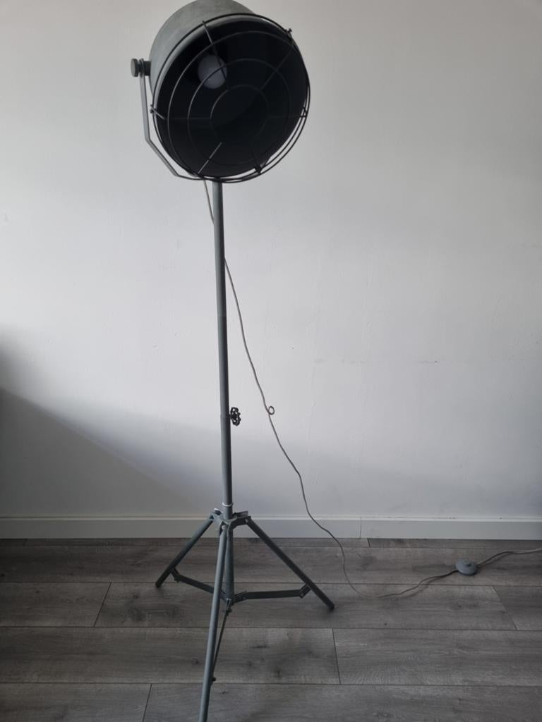 Industriële vloerlamp, Ophalen of Verzenden, Zo goed als nieuw, 150 tot 200 cm