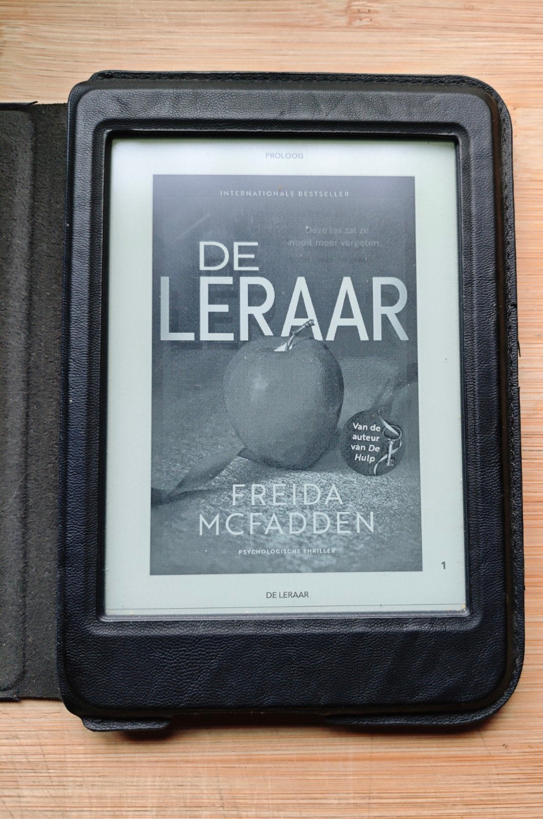 Kobo Nia e-reader, nieuwstaat, incl. 4000+ boeken & cover, Computers en Software, E-readers, 8 GB, Kobo nia, 6 inch of minder