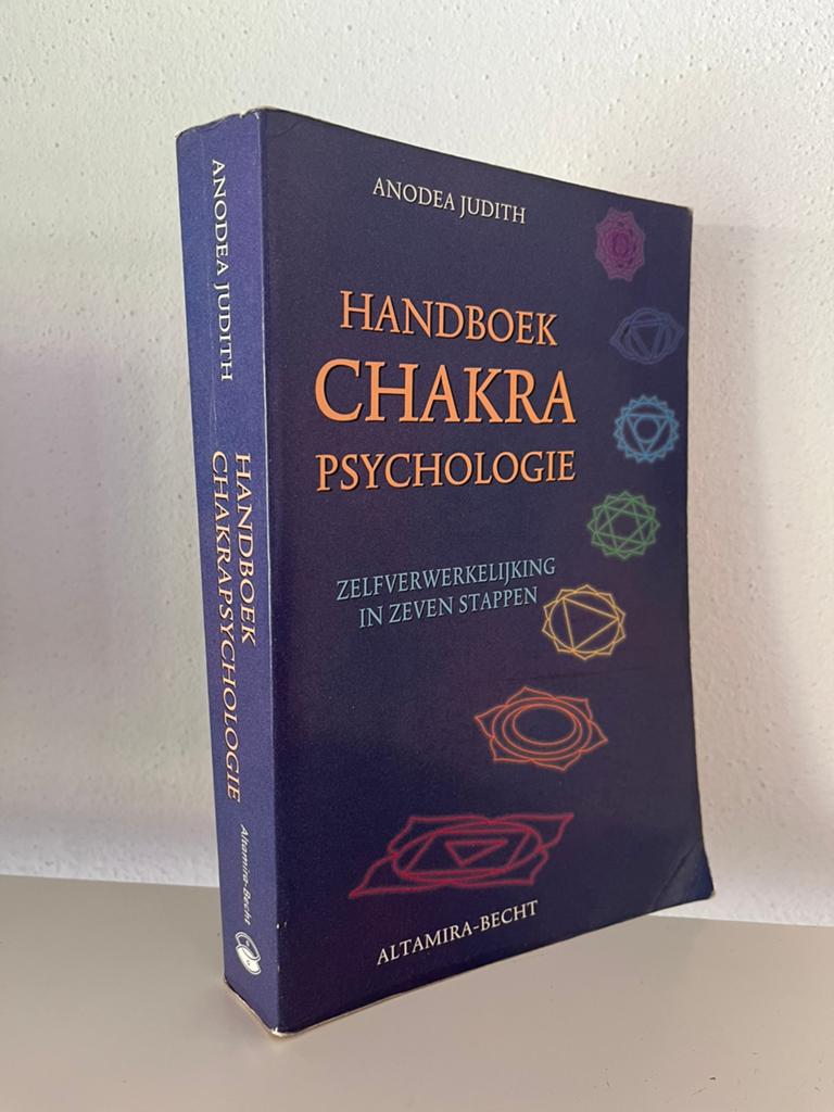 Handboek Chakra psychologie - Judith - zelfverwerkelijking, Ophalen of Verzenden, Zo goed als nieuw, Spiritualiteit algemeen, Achtergrond en Informatie