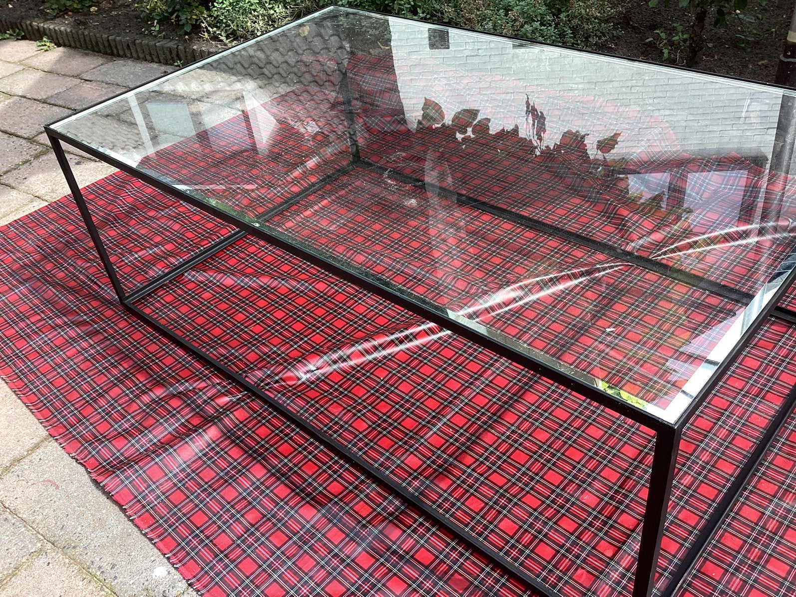 Foto 4 van Mooie glazen salontafel