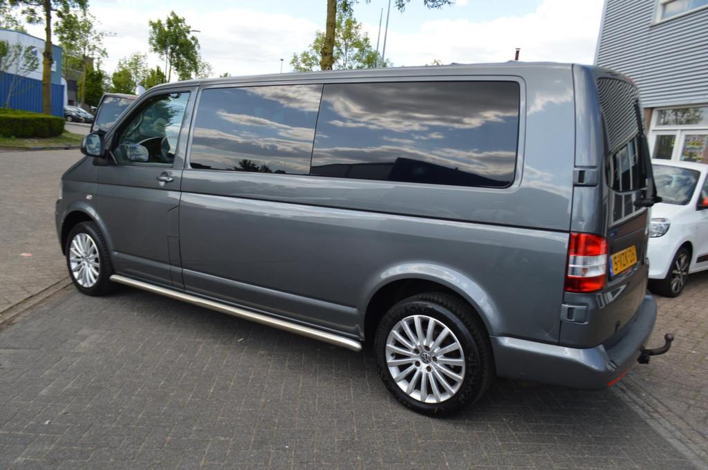 Volkswagen Transporter 2.0 TDI L2H1 4Motion DC Highline Stan, Automaat, Euro 5, Gebruikt, Zwart