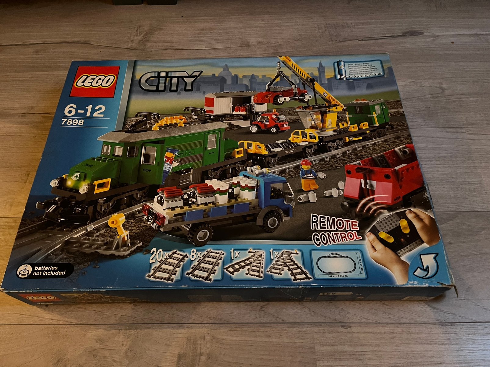 Lego trein 7898 - Cargo Train Deluxe, Lego, Ophalen of Verzenden, City, Gebruikt