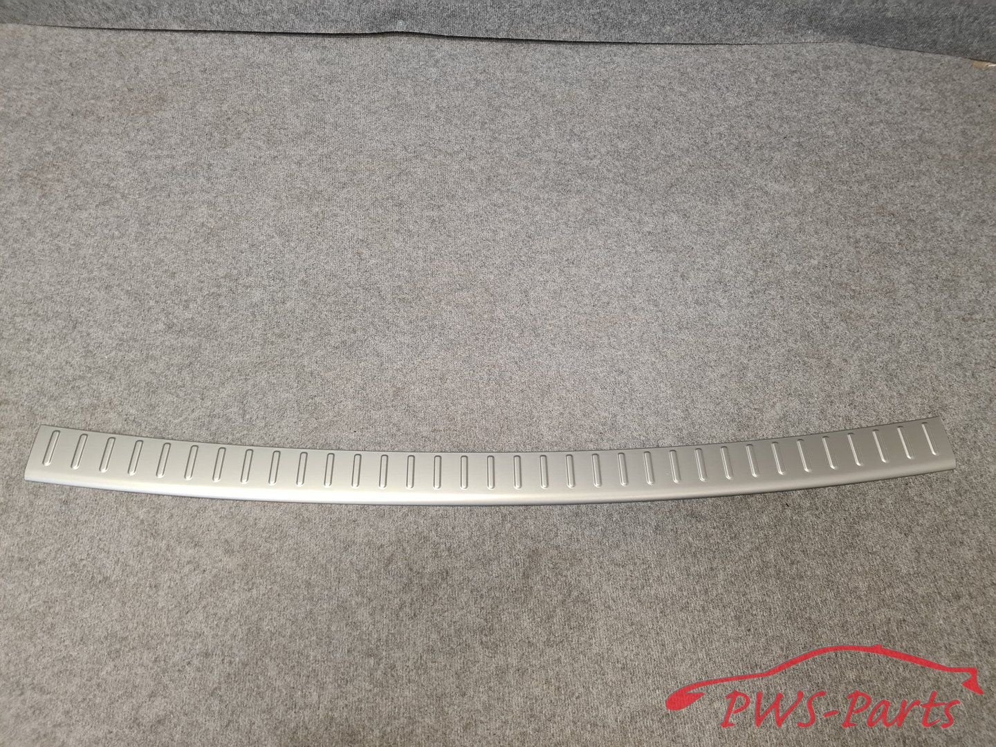 VW TRANSPORTER T5 SIERLIJST BESCHERMLIJST ACHTERBUMPER ORIGI, Gebruikt, -, Volkswagen, -