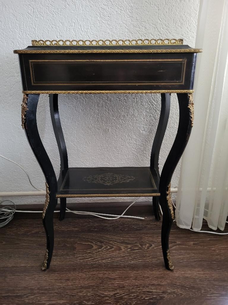 Antieke Franse bijzettafel Lodewijk XV Stijl, Antiek en Kunst, Ophalen