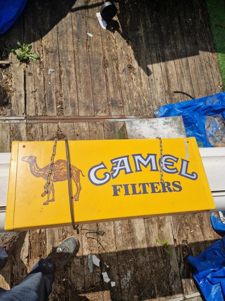 Oude lichtbak van Camel. Gereserveerd voor Henk H, Ophalen