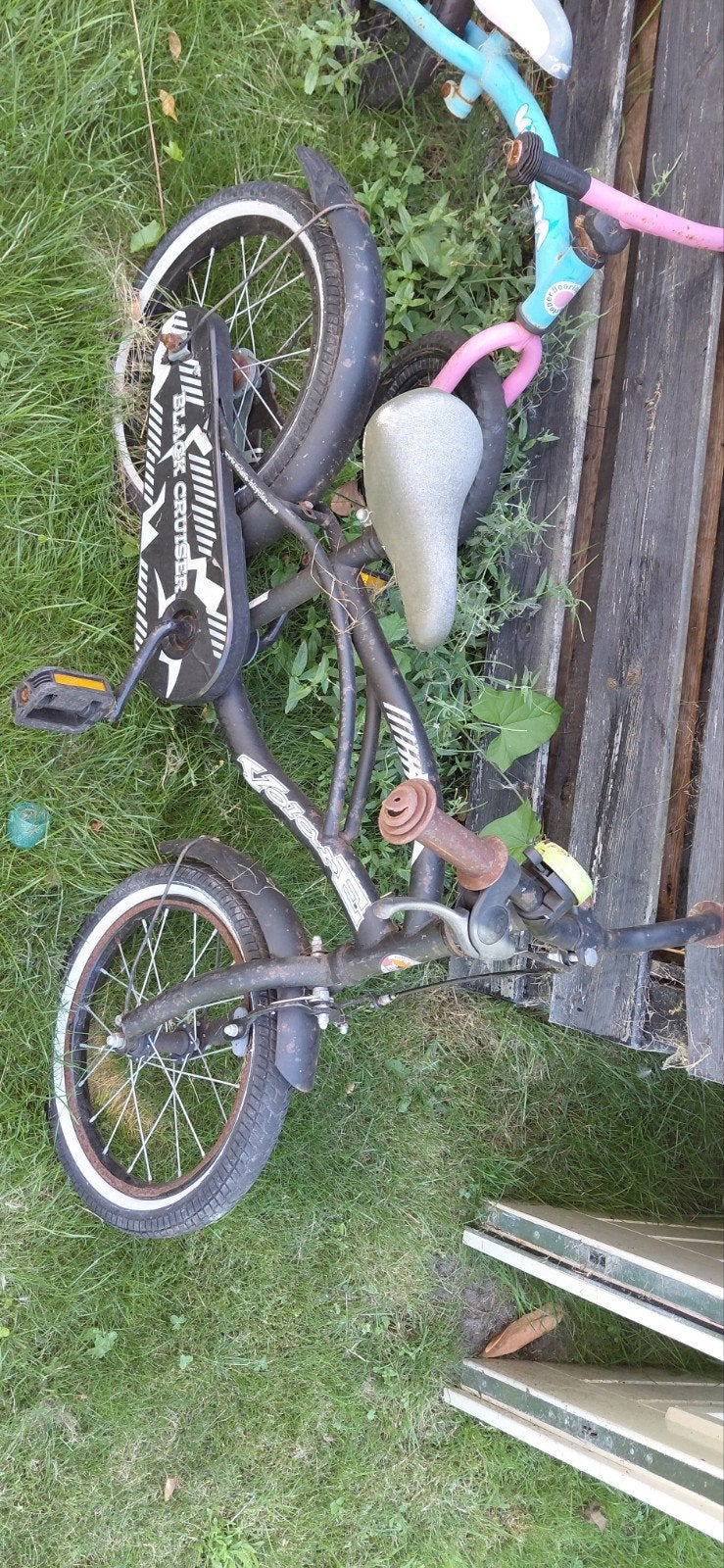 Gebruikte kinderfiets - Meteor Black Cruiser, Ophalen, Gebruikt, Velgrem, Meteor